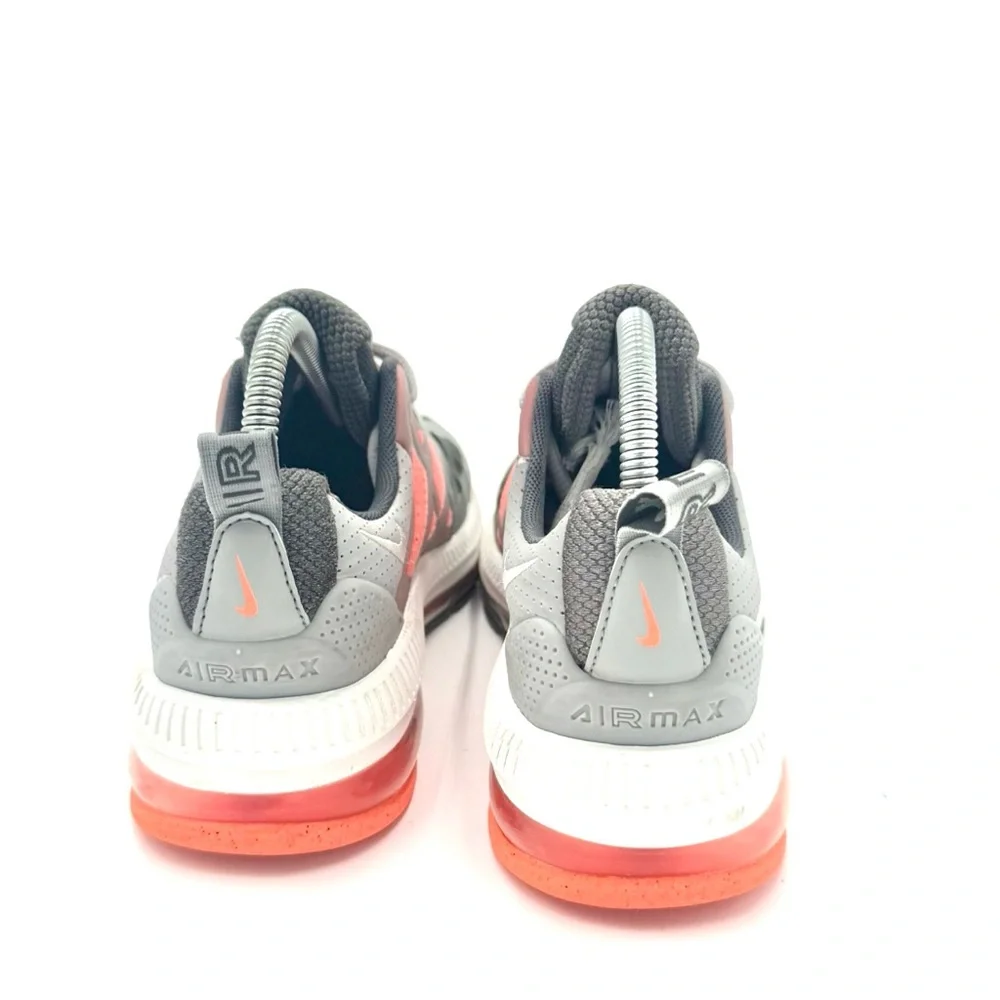 Nike Air‎ Max Genome Youth Size 5 Gray Orange Shoes CZ4652-004 great condition